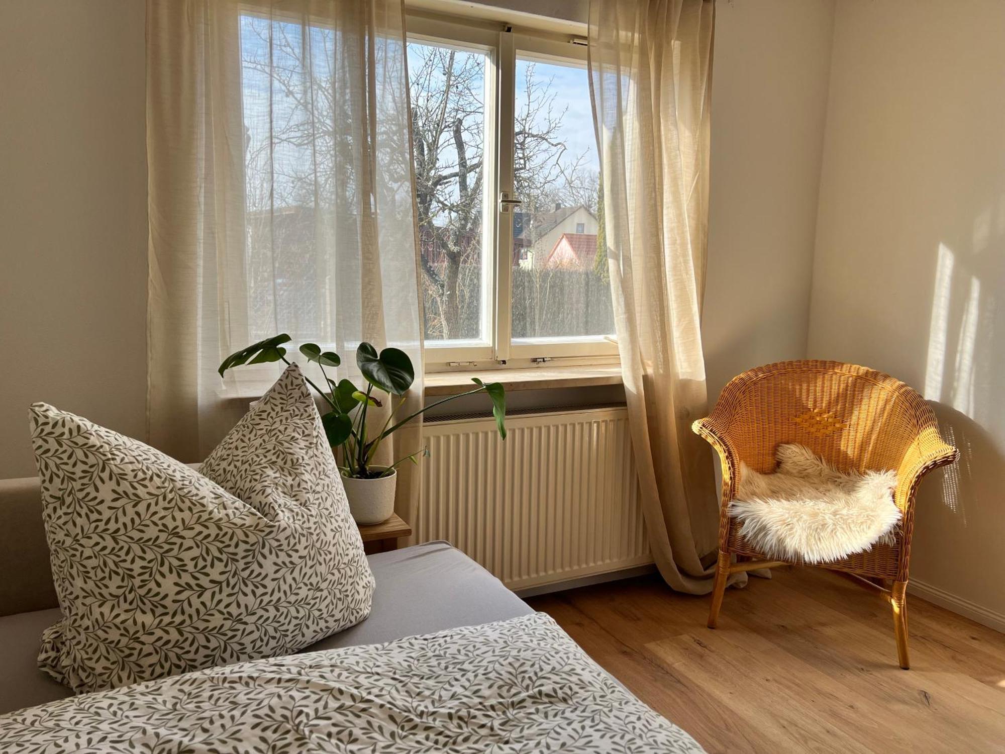 Wunderschoene Wohnung In Perfekter Lage Хильпольтштайн Экстерьер фото