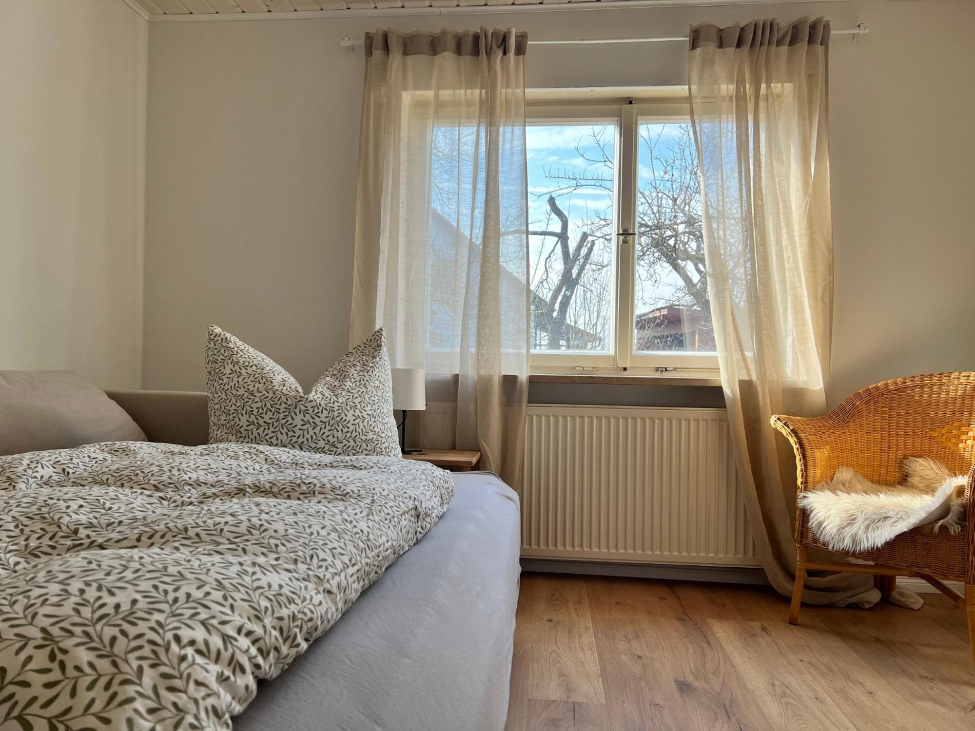 Wunderschoene Wohnung In Perfekter Lage Хильпольтштайн Экстерьер фото